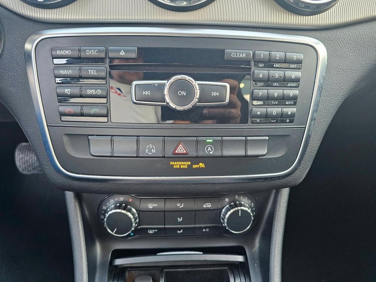 MERCEDES GLA 200CDI 136CV SPORT PREMIUM AUTOMATIK