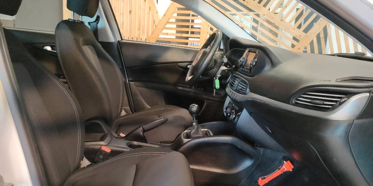 Fiat Tipo 1.6 mjt Easy s&s 120cv my19