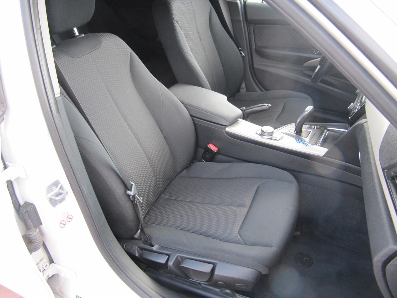 Bmw 318 318d Touring Msport - AUTOMATICO