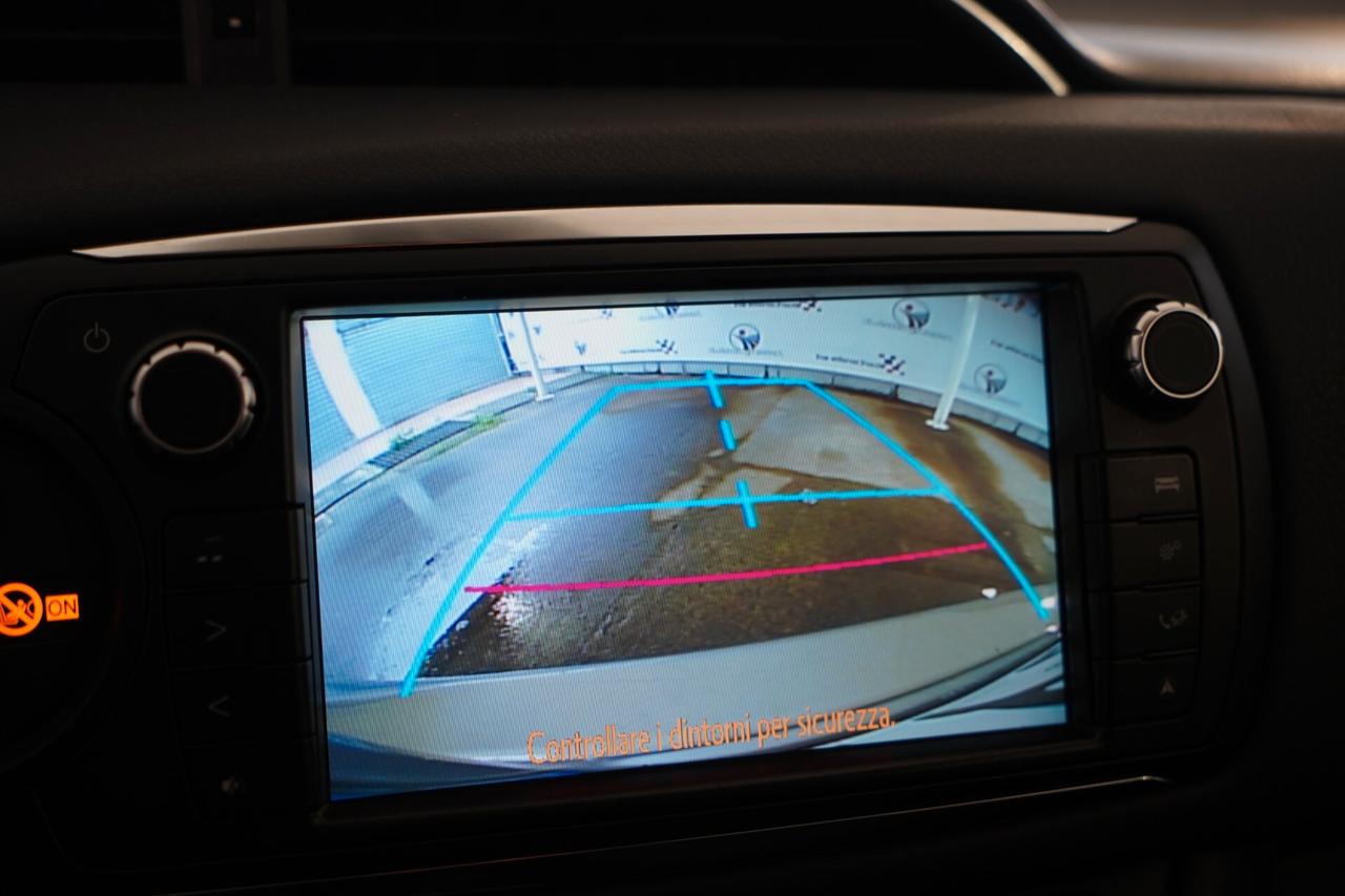 Toyota Yaris 1.0 5 porte Lounge 70 CV