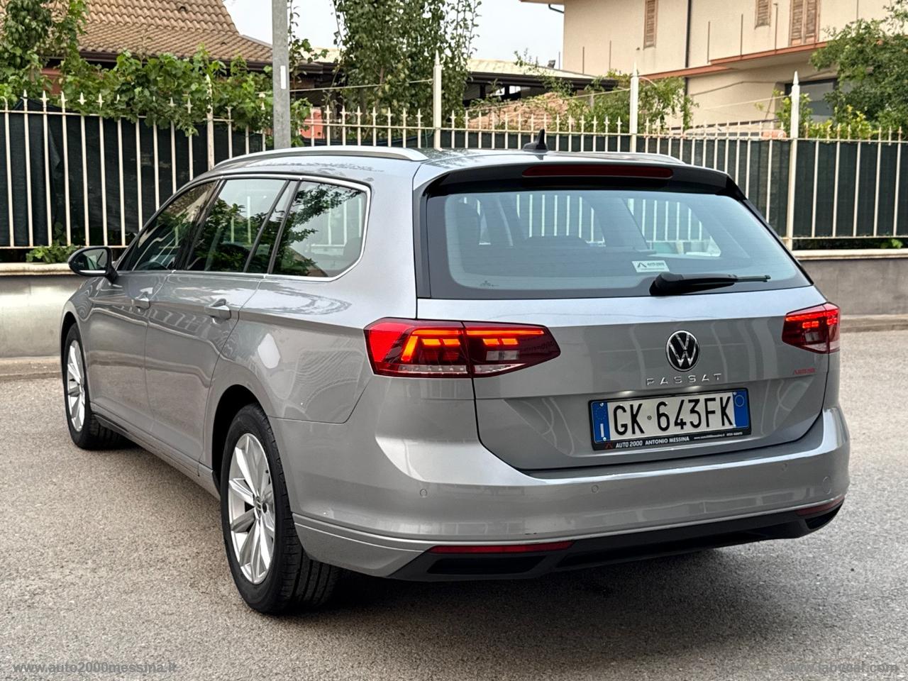 VOLKSWAGEN Passat Var. 2.0 TDI 122 CV EVO DSG Bus.