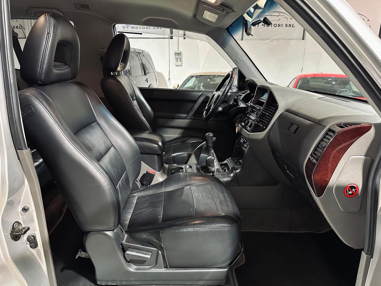 Mitsubishi Pajero 3.5i V6 - AUTOVETTURA 5 POSTI -ASI-NO BOLLO