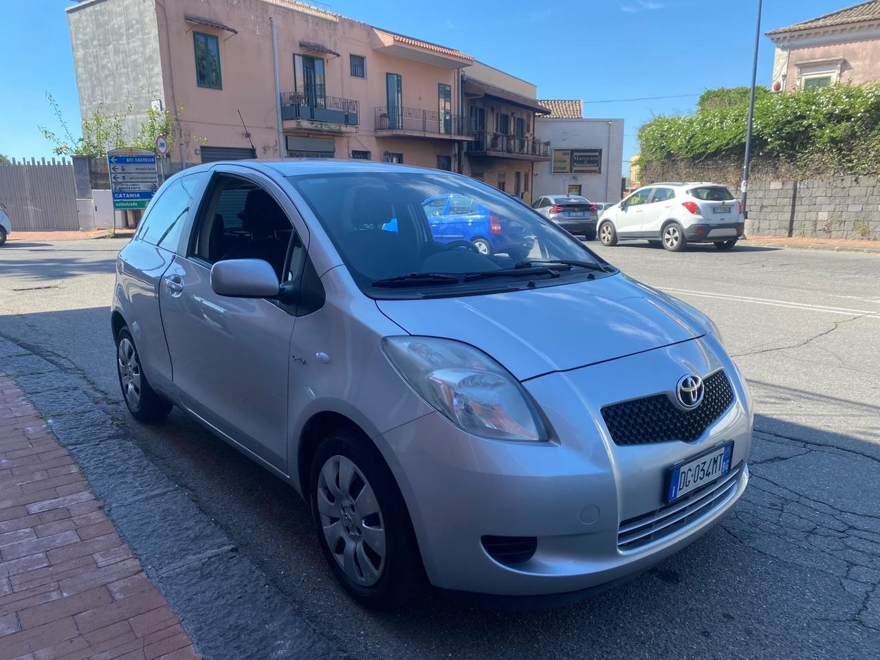 Toyota Yaris 1.4 D-4D 3 porte