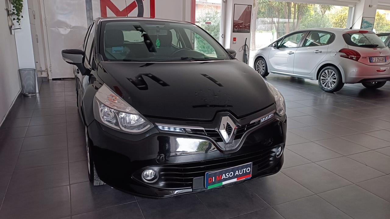 Renault Clio 1.2 75CV GPL 5 porte Costume National