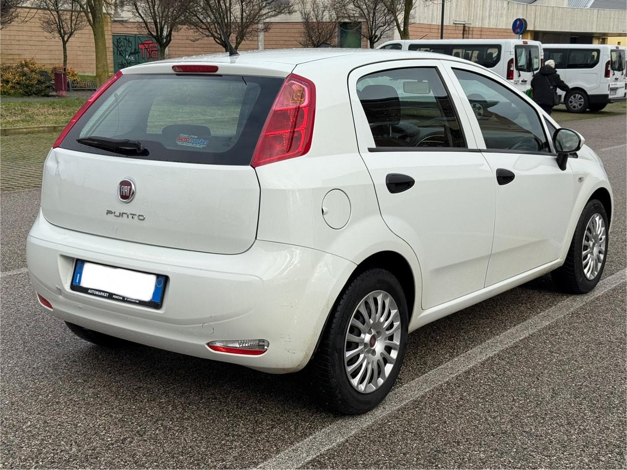 Fiat Punto 1.2 8V 5 porte Street