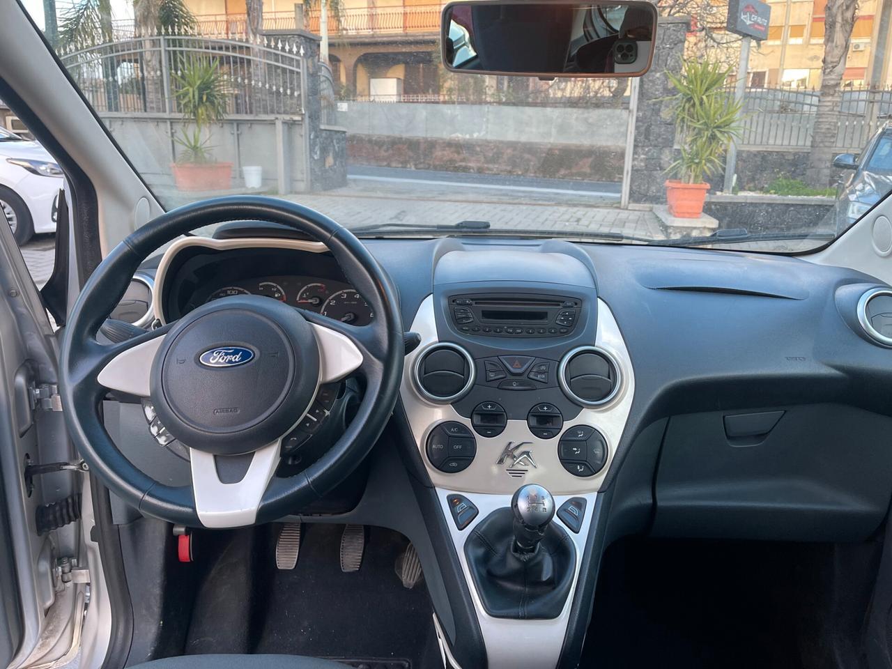 Ford Ka 1.3 TDCi 75CV Titanium