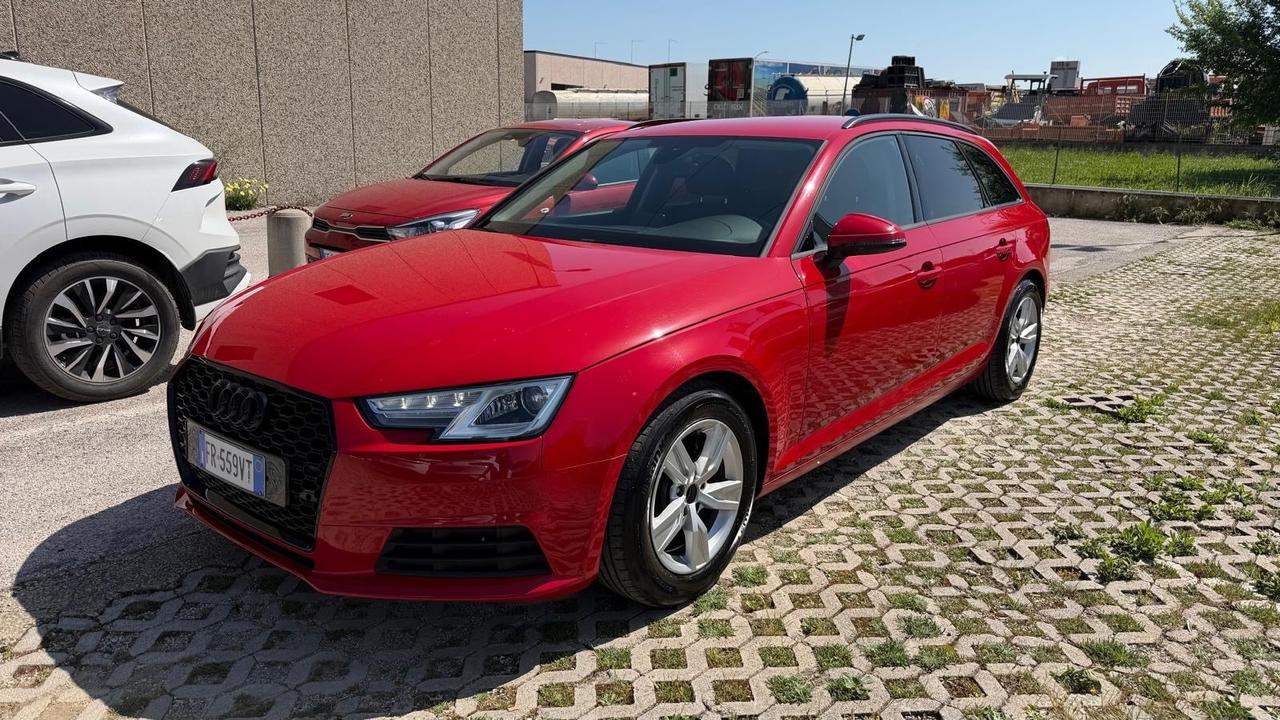 Audi A4 Avant 2.0 TDI 150 CV ultra S tronic Business