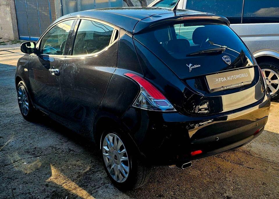 Lancia Ypsilon 1.3 MJT 16V 95 CV 5 porte S&S Gold