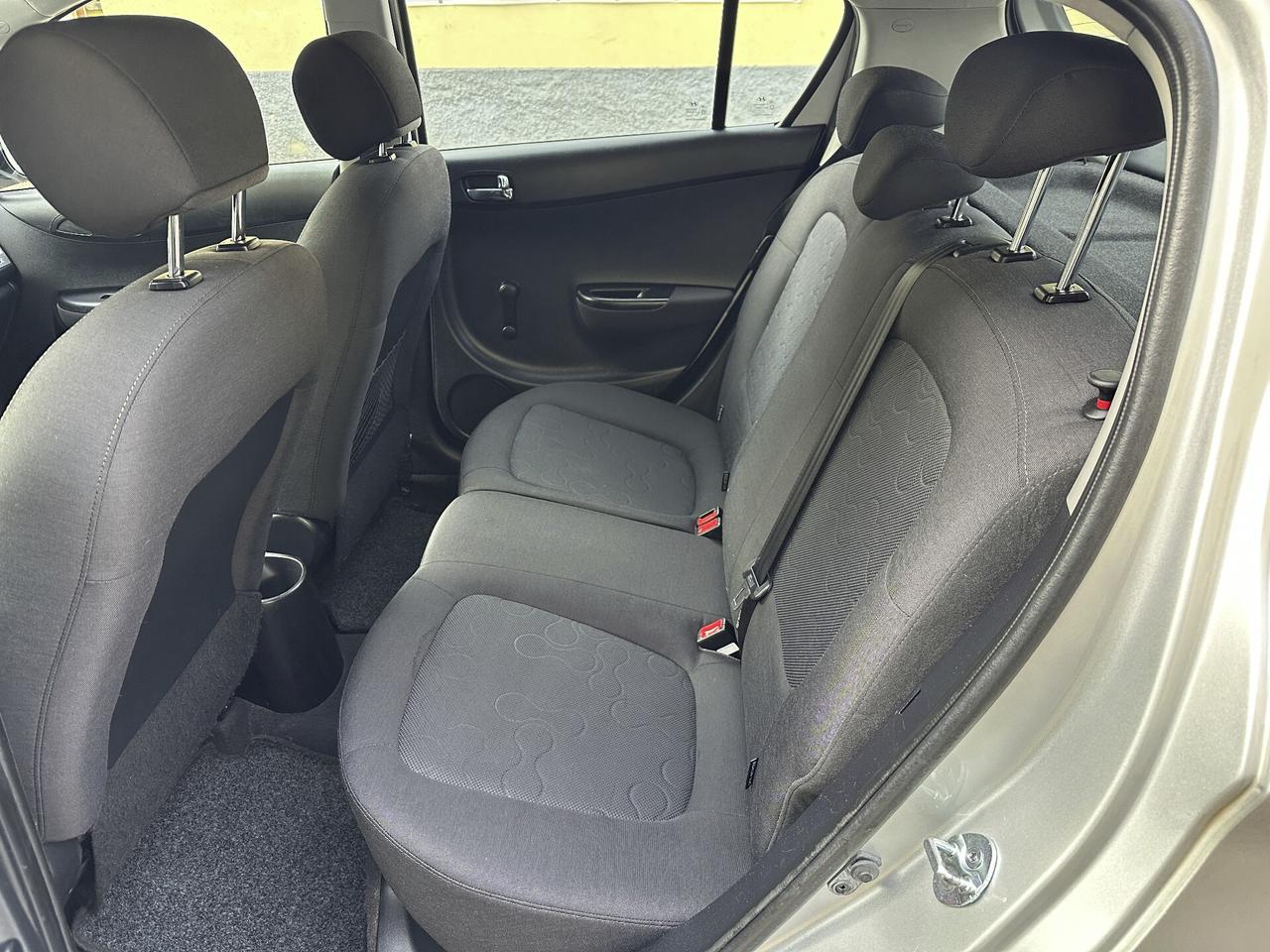 Hyundai i20 1.4 CRDi 5p. Sound Edition