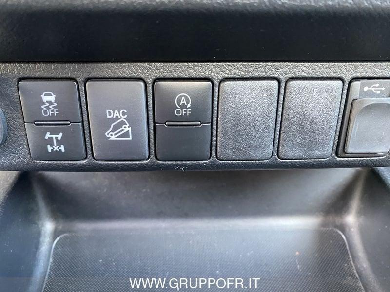 Toyota Hilux 2.4 D-4D 4WD 4 porte Double Cab Comfort NETTO IVA