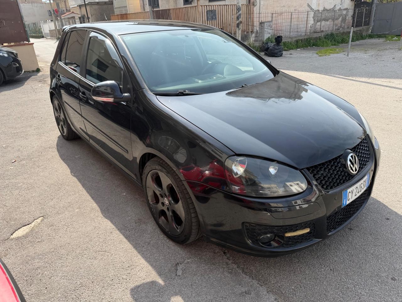 Volkswagen Golf 2.0 16V TDI 3p. Sportline