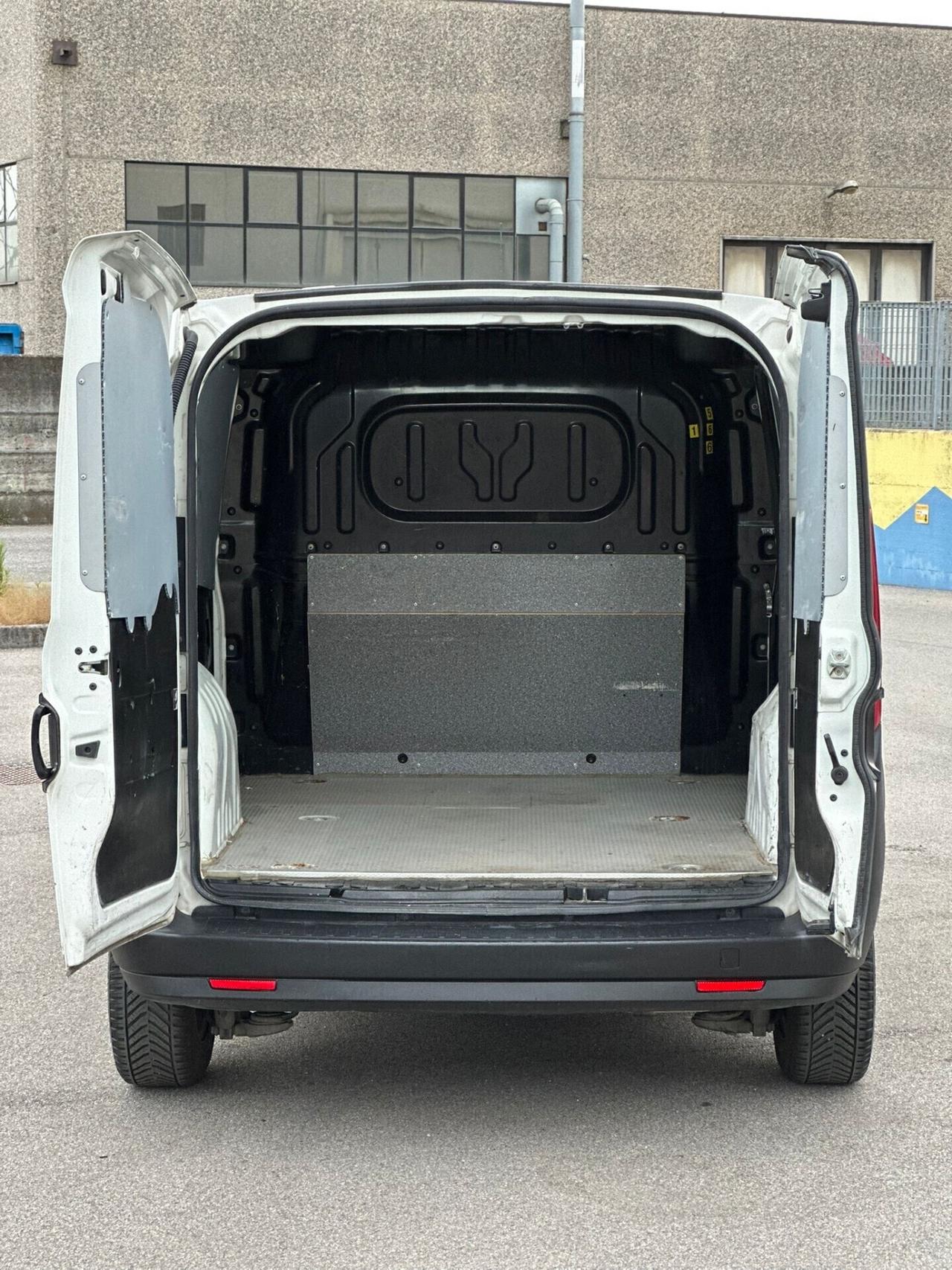 FIAT DOBLÒ del 2019 con 190.000km SUPER PREZZO!