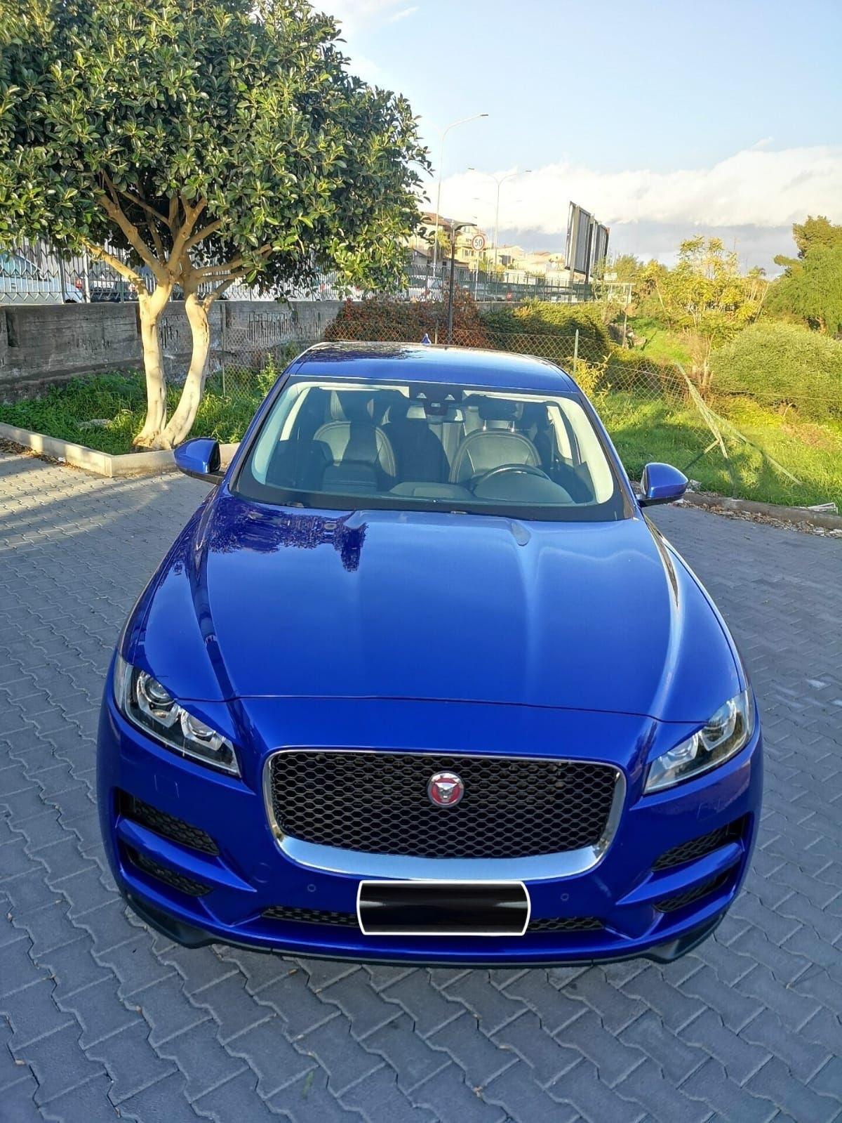 Jaguar F-Pace 2.0 D 163 CV Portfolio
