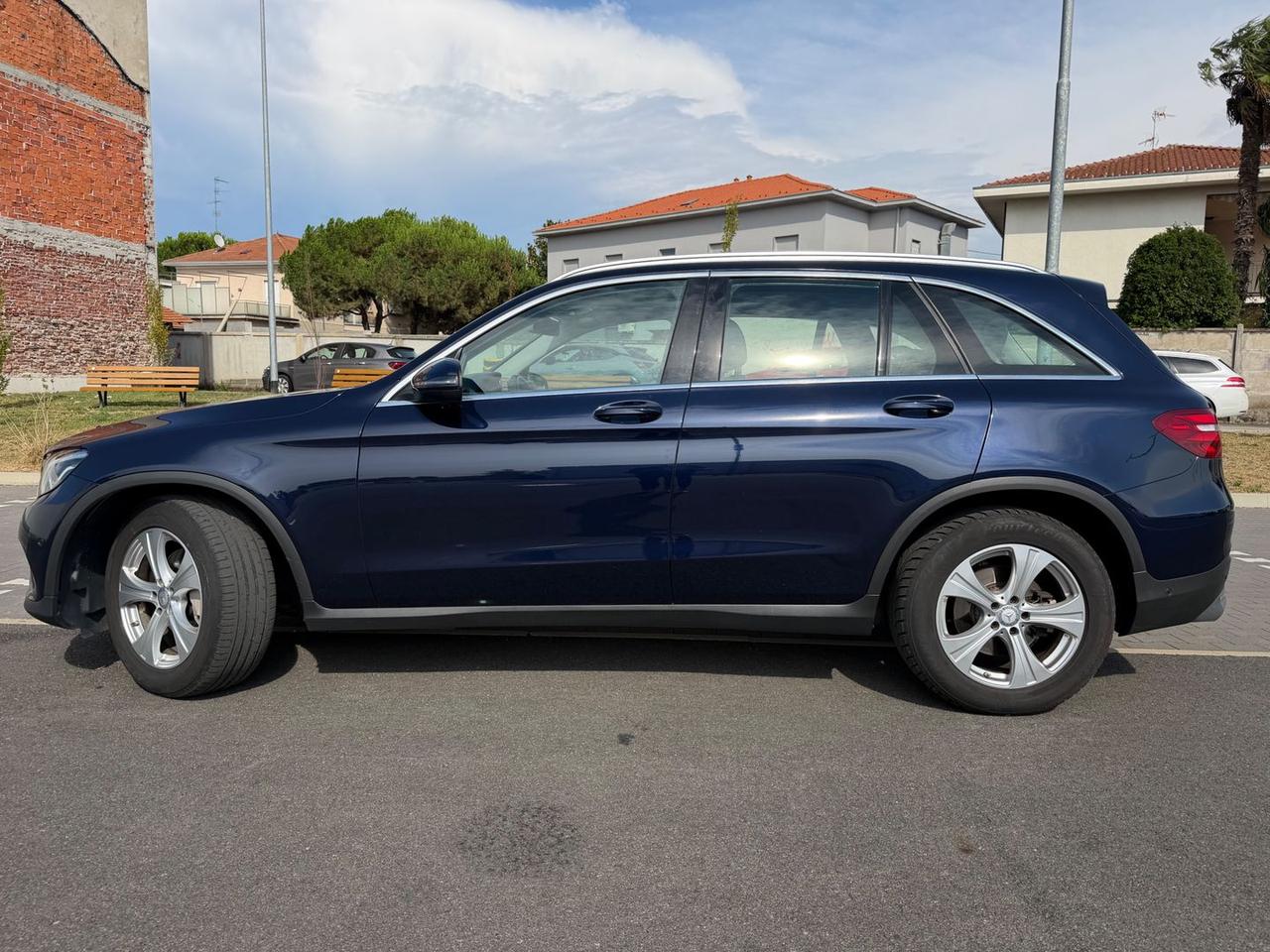Mercedes-Benz GLC 220 D SPORT #11757