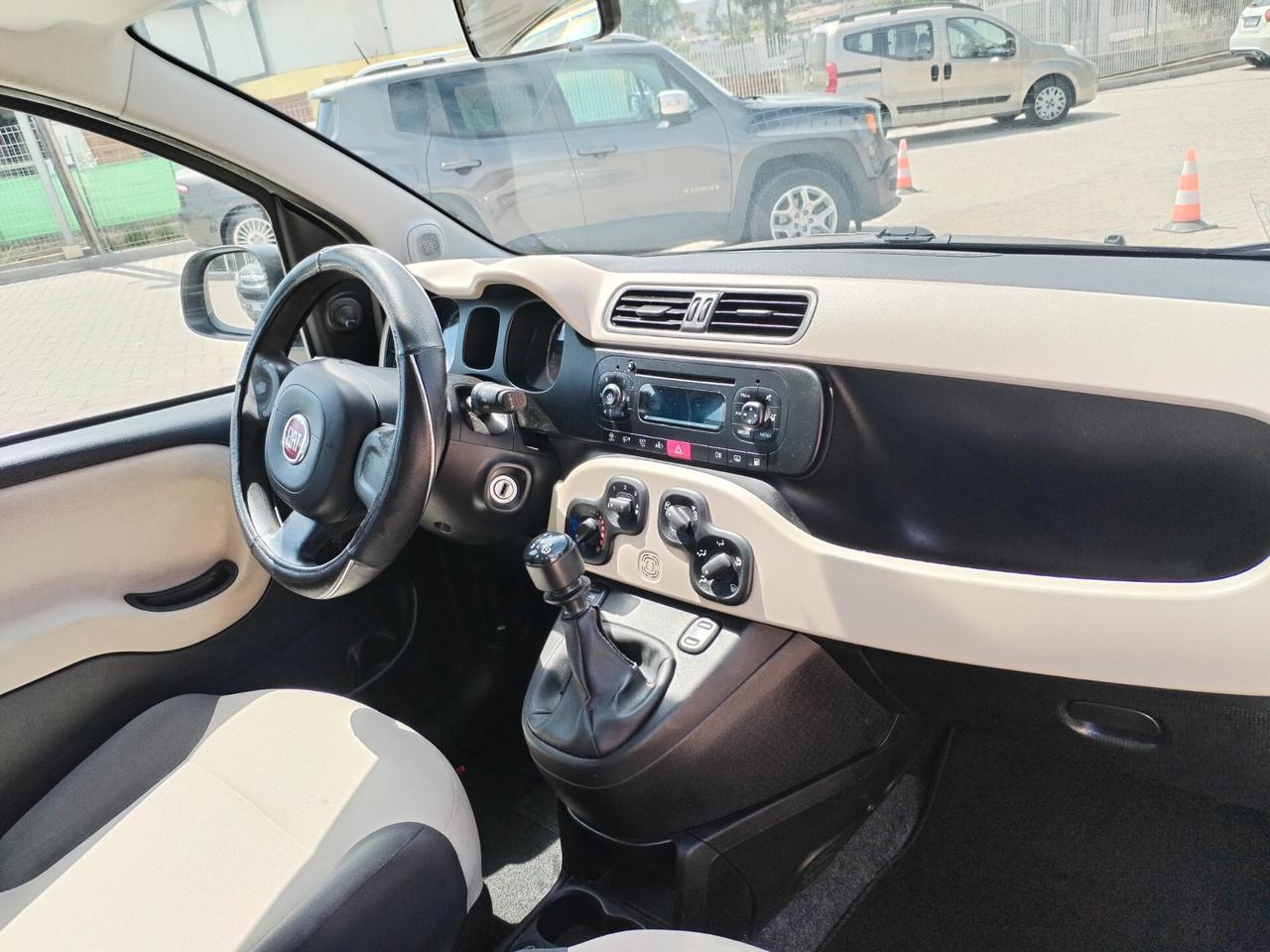 Fiat Panda 0.9 TwinAir Turbo Natural Power Lounge