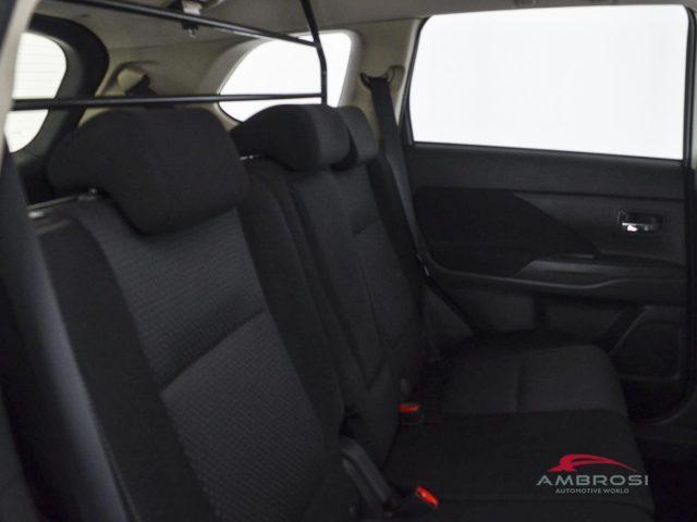 MITSUBISHI Outlander 2.2 DI-D 4WD Intense - AUTOCARRO N1 - PER OPERATOR