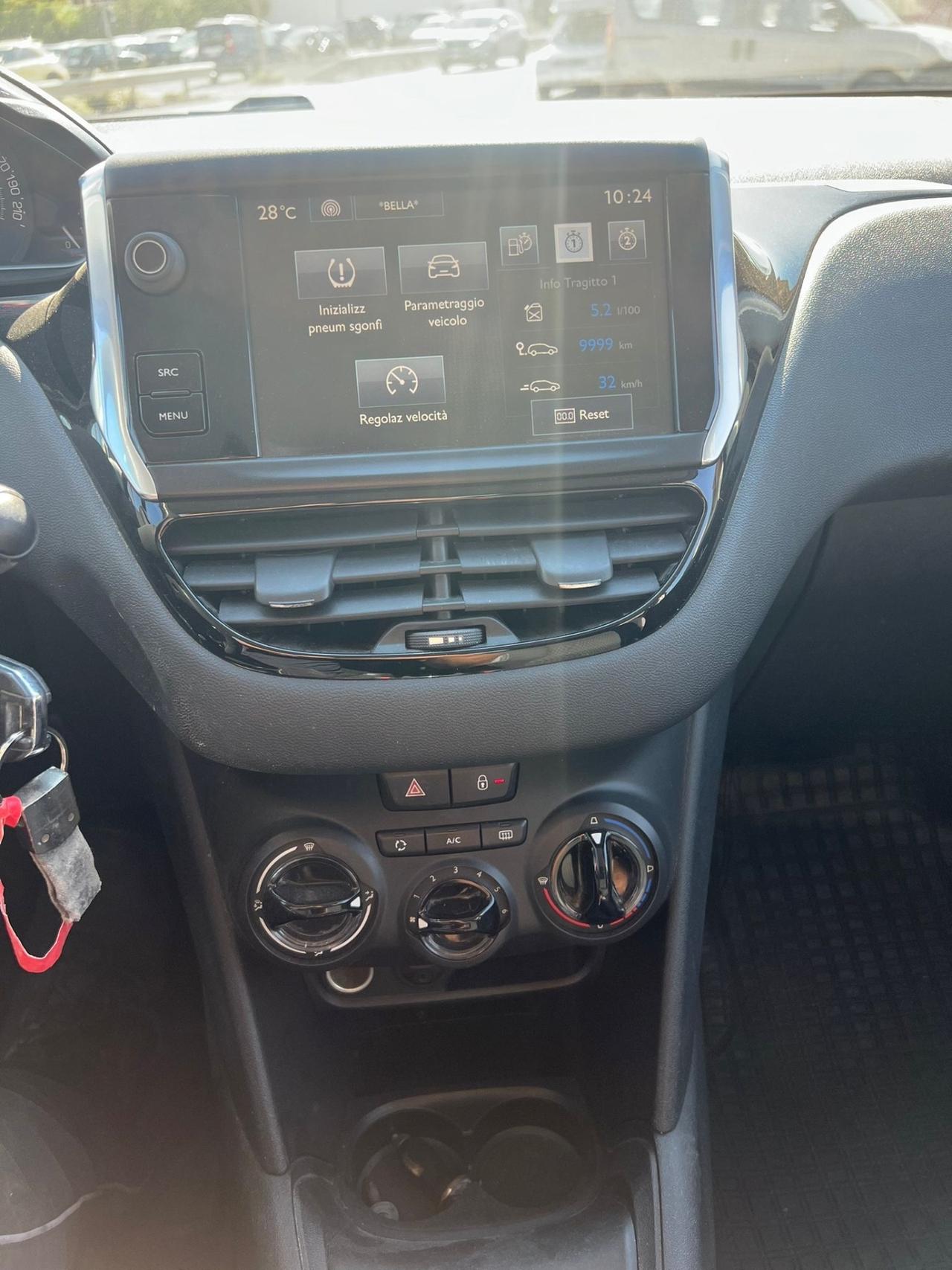 Peugeot 208 BlueHDi 75 5 porte Allure