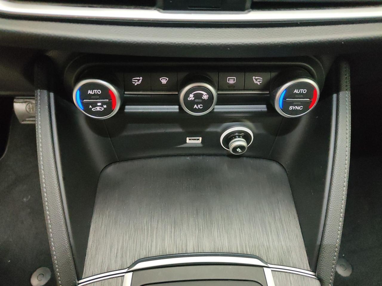 ALFA ROMEO Stelvio 2017 STELVIO 2.2 TD 190CV SPORT TECH Q4