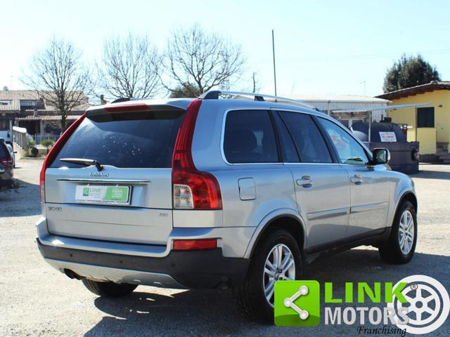 VOLVO XC90 2.4 D5 / Automatica / AWD / Executive