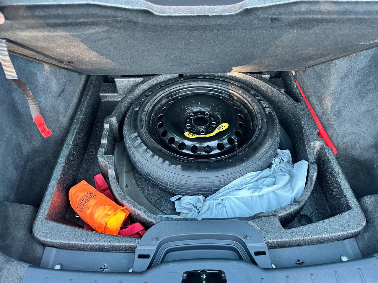 Volvo V50 D3 R-design