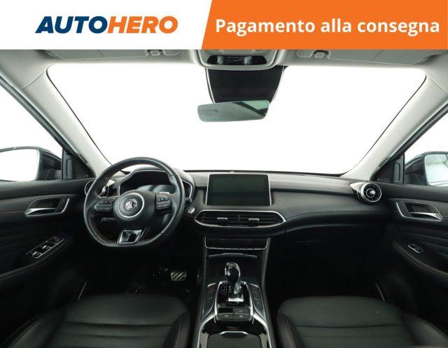 MG EHS Plug-in Hybrid Exclusive