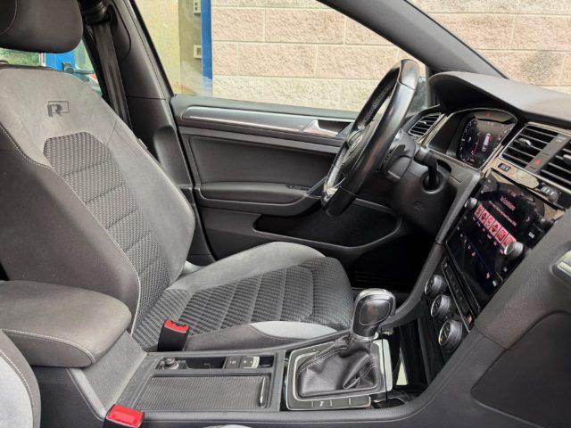 VOLKSWAGEN Golf 1.5 TSI 150CV DSG R-LINE UNIPROPRIETARIO