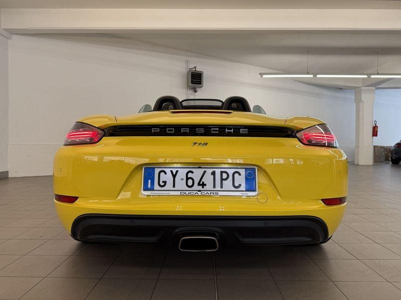 Porsche 718 Boxster 2.0