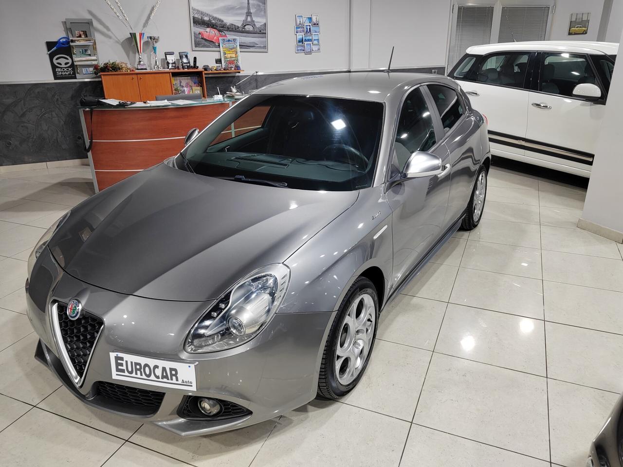 Alfa Romeo Giulietta 1.6 JTDm-2 105 CV Distinctive