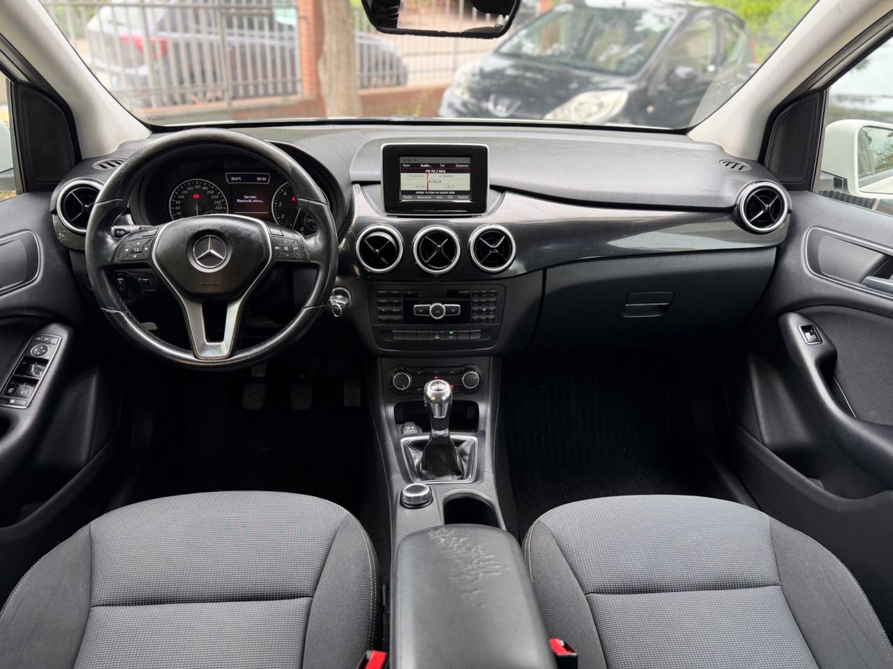 Mercedes-benz B 200 NGD Executive Gancio Traino
