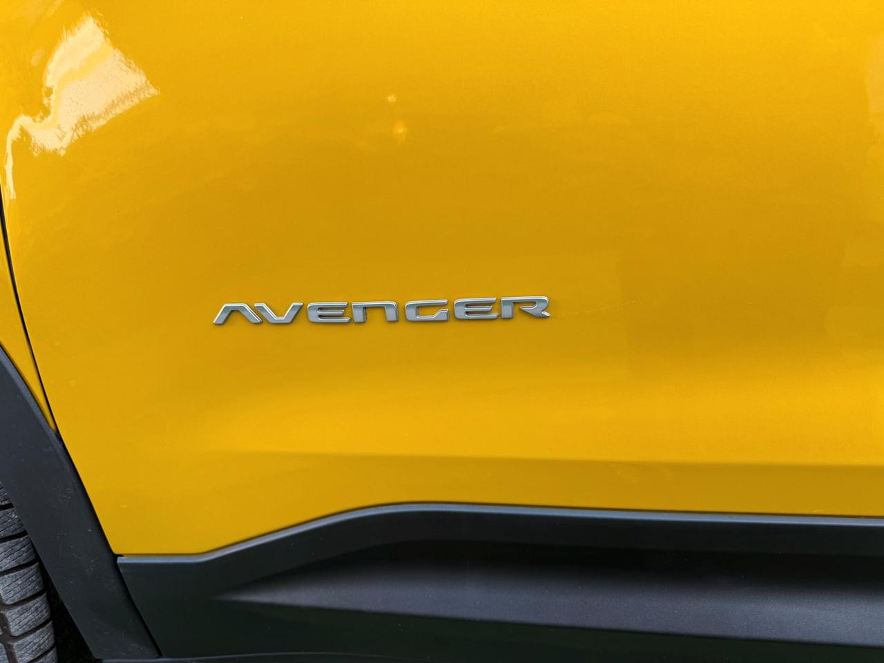 Jeep Avenger 1.2 Turbo 100 CV Summit