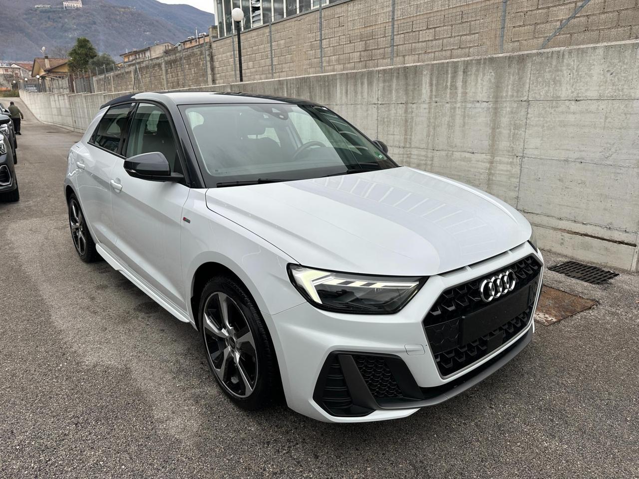 Audi A1 Sportback 25 1.0 tfsi S Line Edition