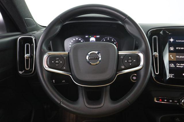 VOLVO XC40 XC40 B4 AWD Geartronic Inscription