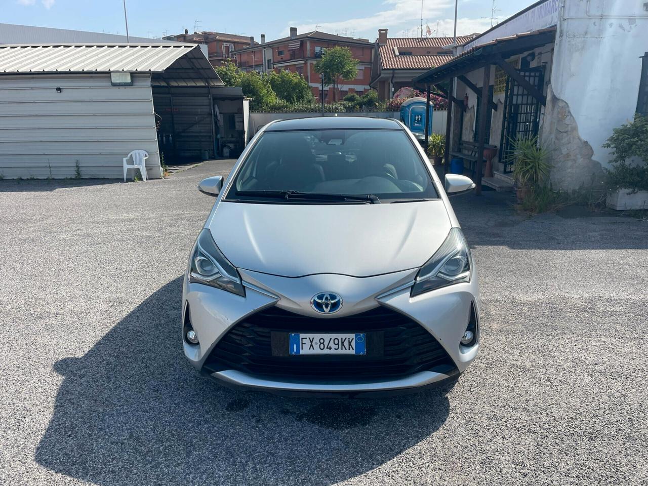 Toyota Yaris 1.5 Hybrid Style TETTO GARANZIA
