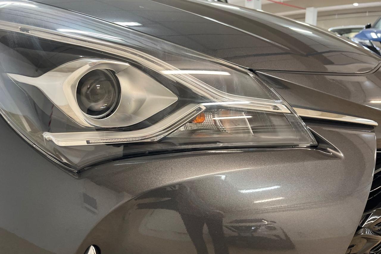 TOYOTA Yaris 5p 1.5 hybrid Business
