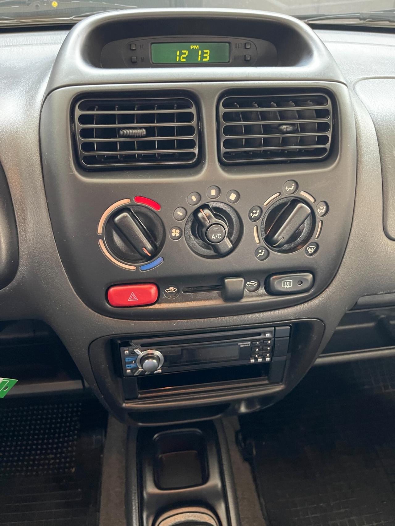 Suzuki Ignis 1.3i 16V cat 4WD GL