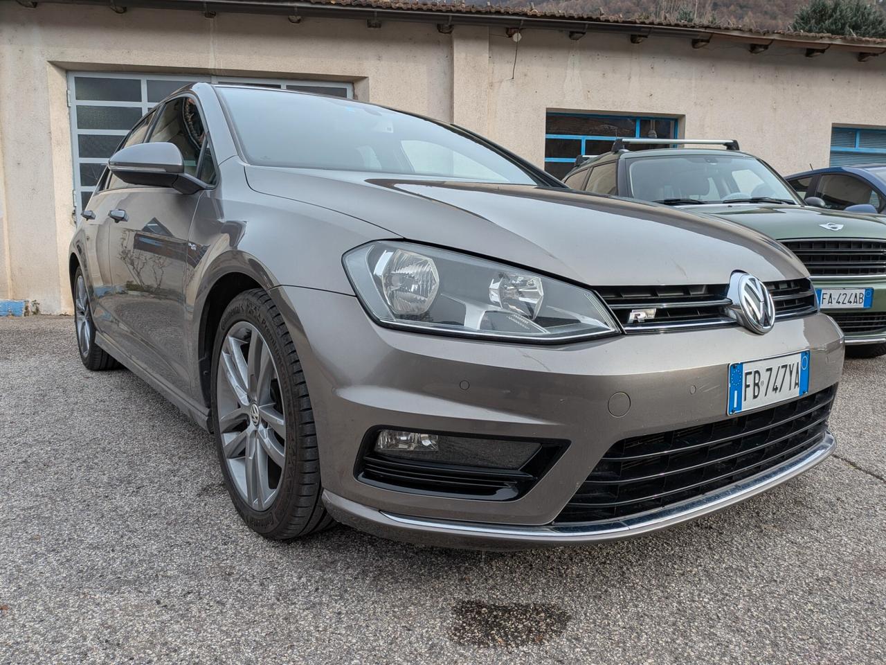 VW GOLF VII 1.6 TDI 110CV R-LINE