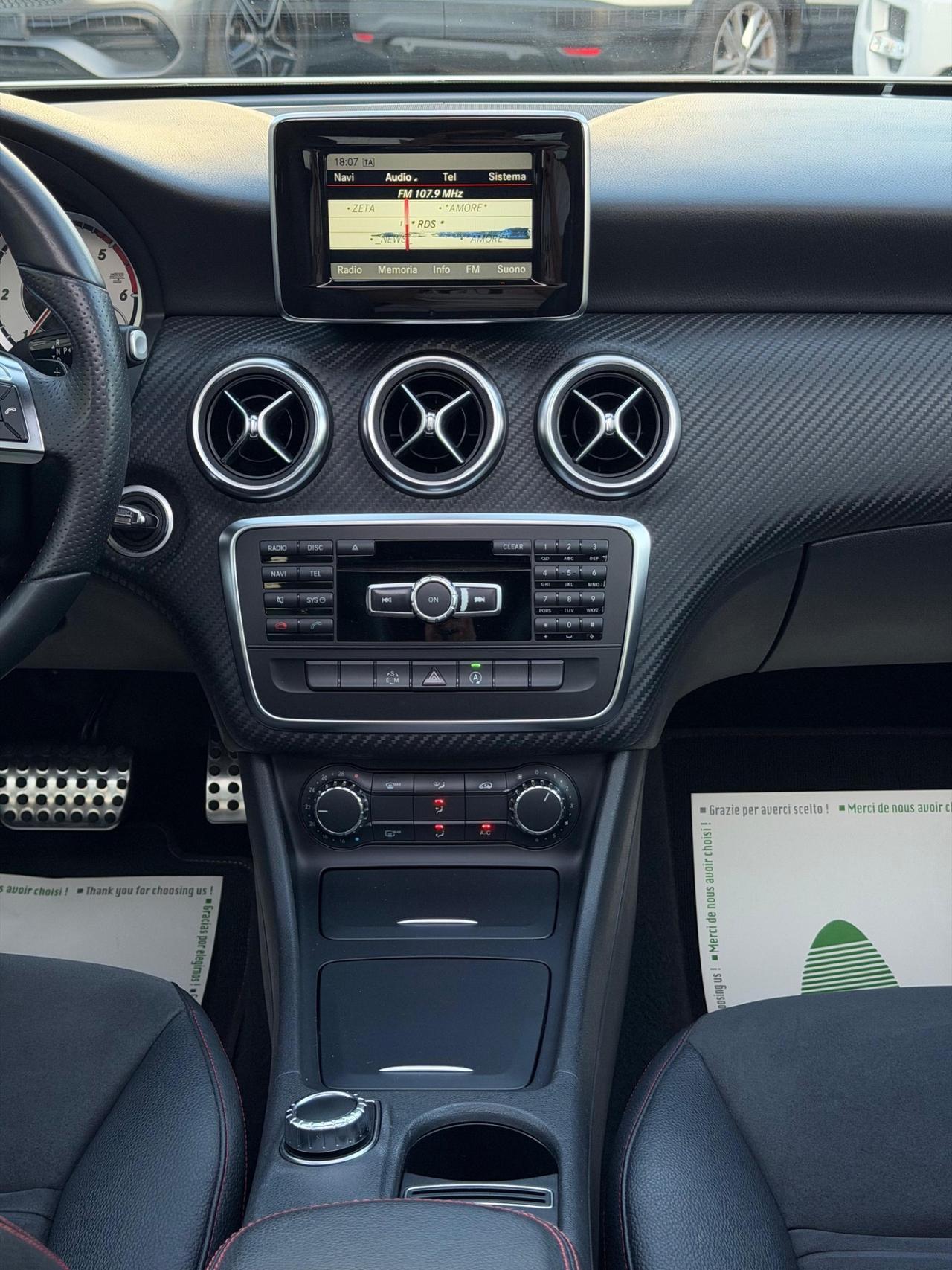 Mercedes CLASSE A 180D 109CV PREMIUM AMG