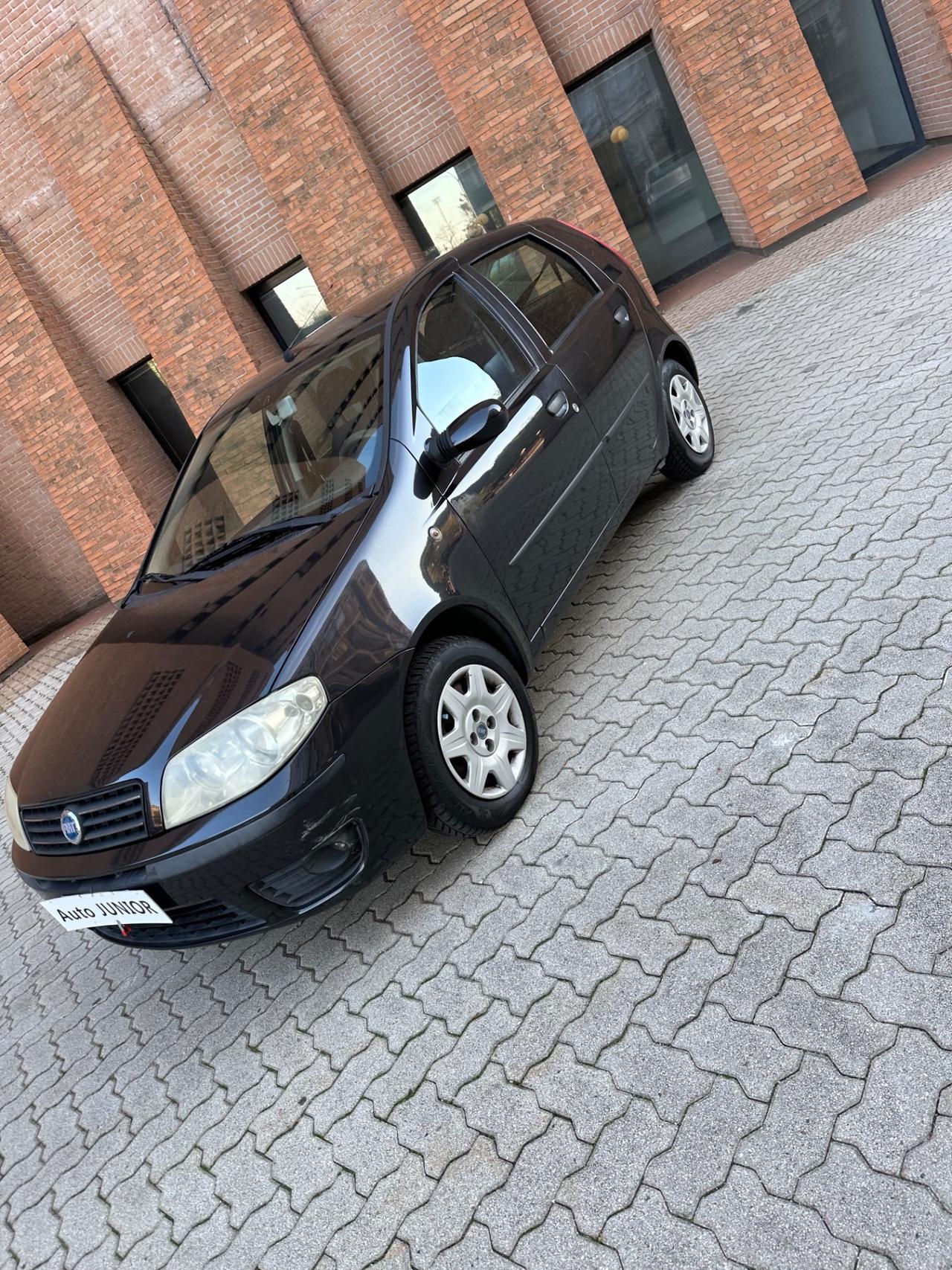 Fiat Punto 1.2i cat 5 porte ELX