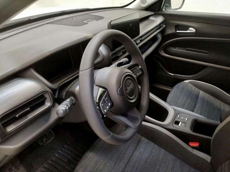 Jeep Avenger 1.2 turbo e-hybrid mhev Longitude fwd 110cv edct6