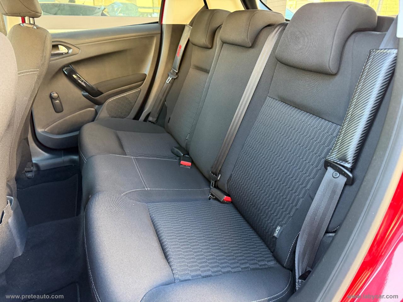 PEUGEOT 208 PureTech 82 5p. Allure