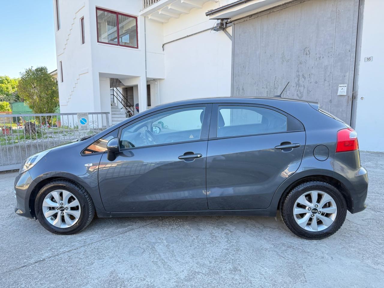 Kia Rio 1.1 CRDi 5p. POCHI KM EURO6B 2017 NEOPAT