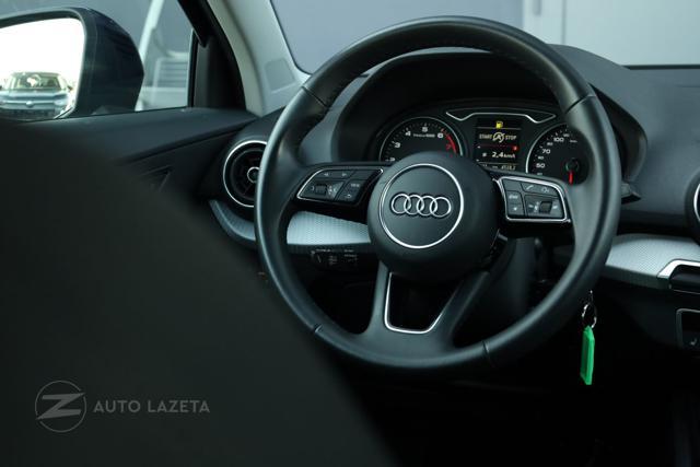AUDI Q2 30 TFSI Business Advanced