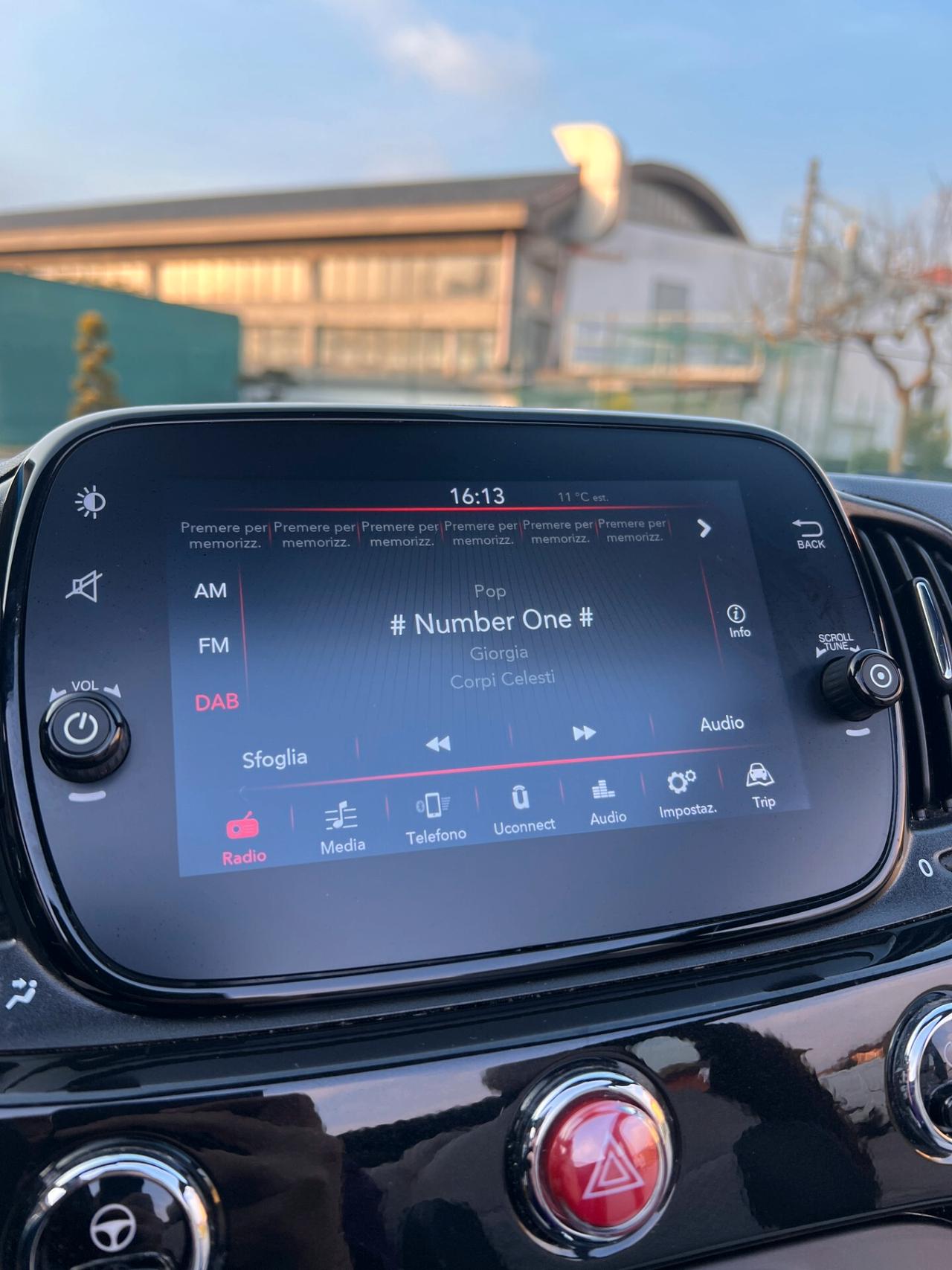 Fiat 500 C 1.0 Hybrid Dolcevita