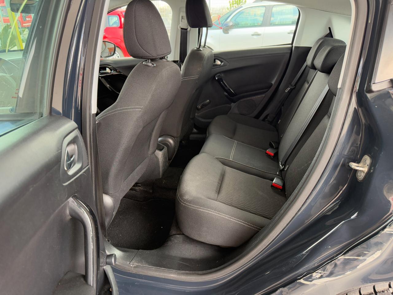 PEUGEOT 208 2016 1.2 BENZINA 82 CV 134.000 KM