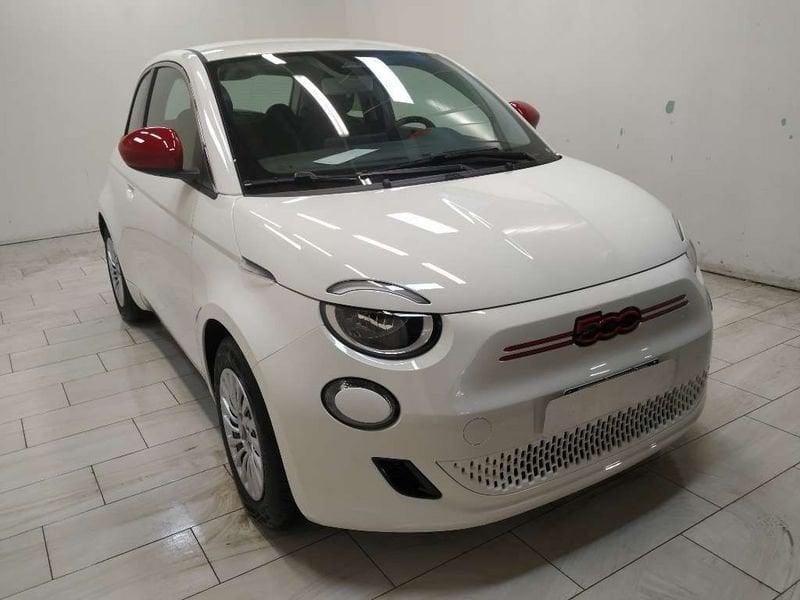 FIAT 500e 42 kWh (Red)