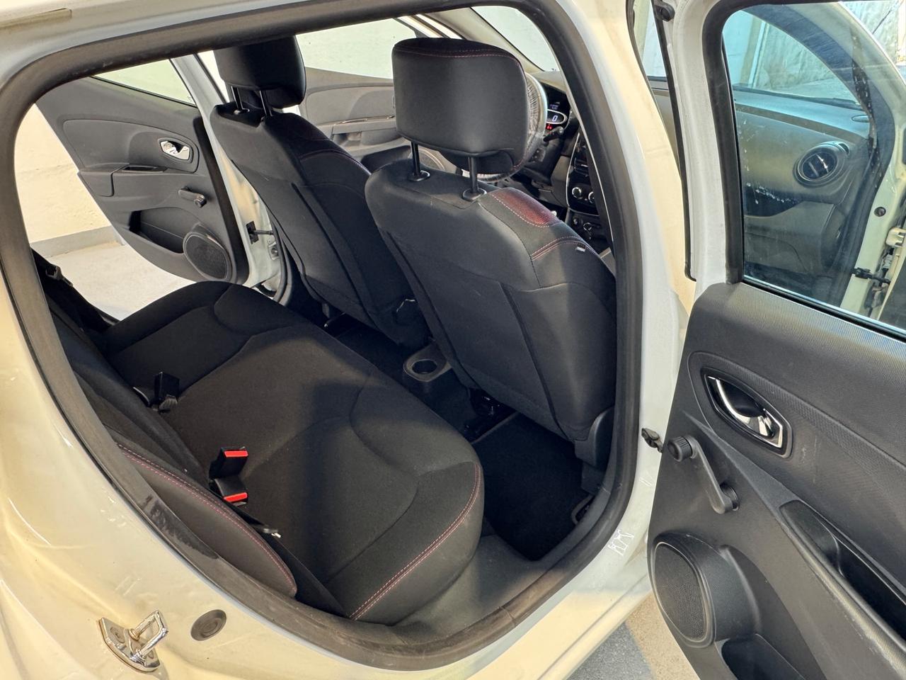 Renault Clio 1.2 75CV GPL 5 porte