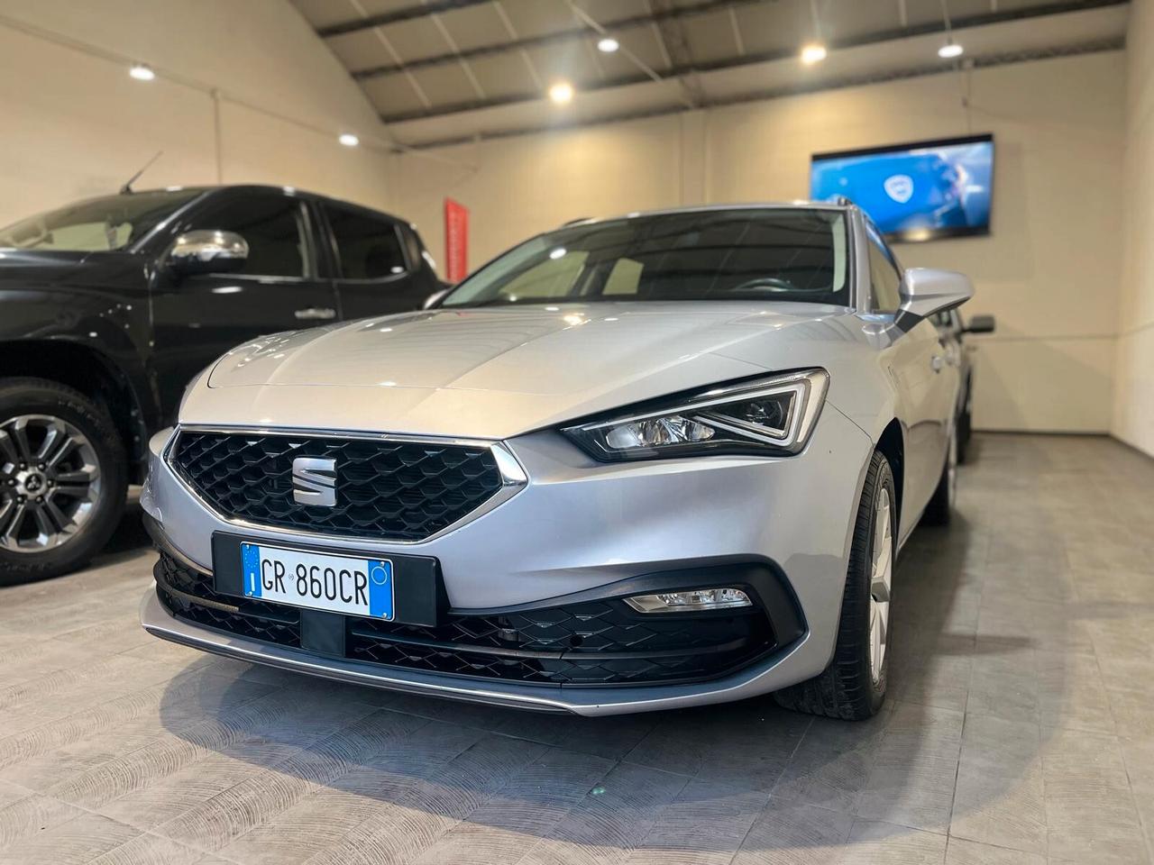 SEAT LEON SPORTSTOURER 2.0 TDI 150 CV DSG *2023* *UNICOPRO*