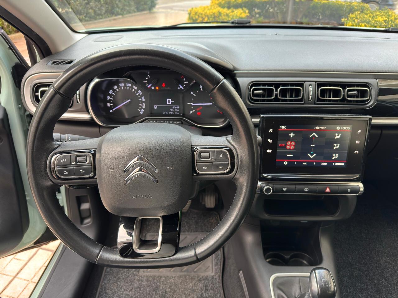 Citroen C3 PureTech Shine 1.2 82 cv