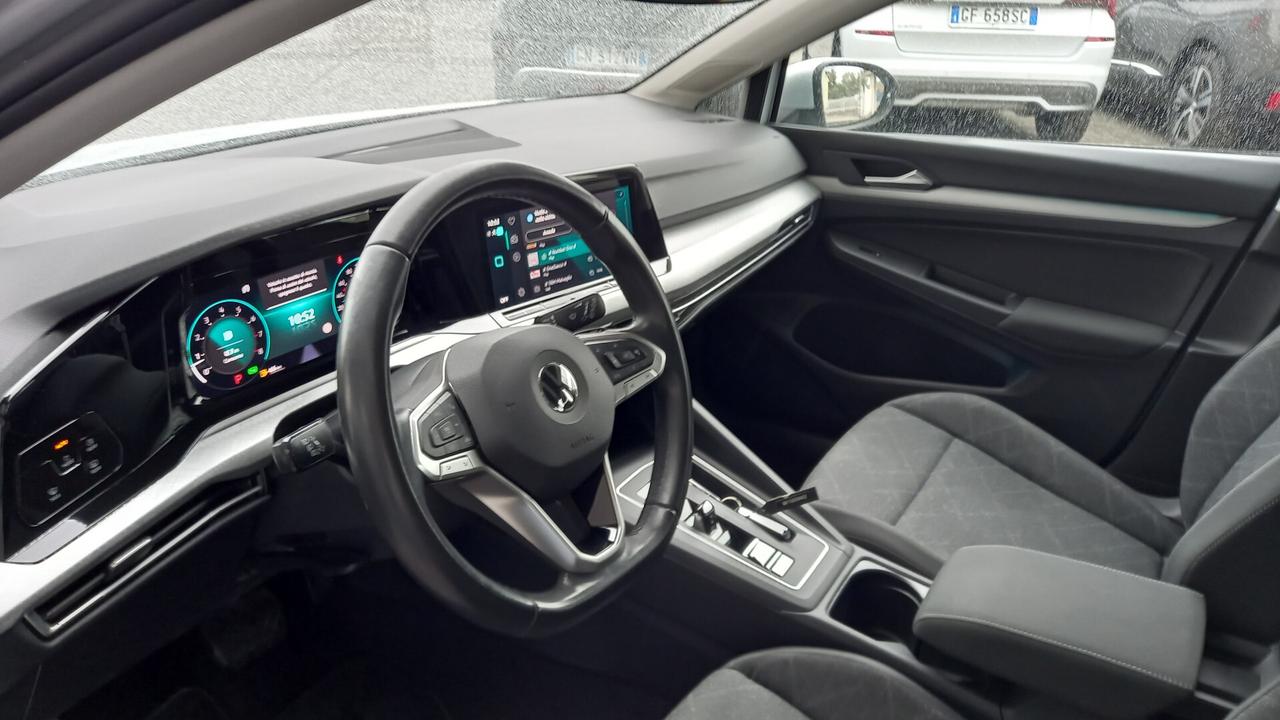 Volkswagen Golf 1.5 eTSI 130 CV EVO ACT DSG Life