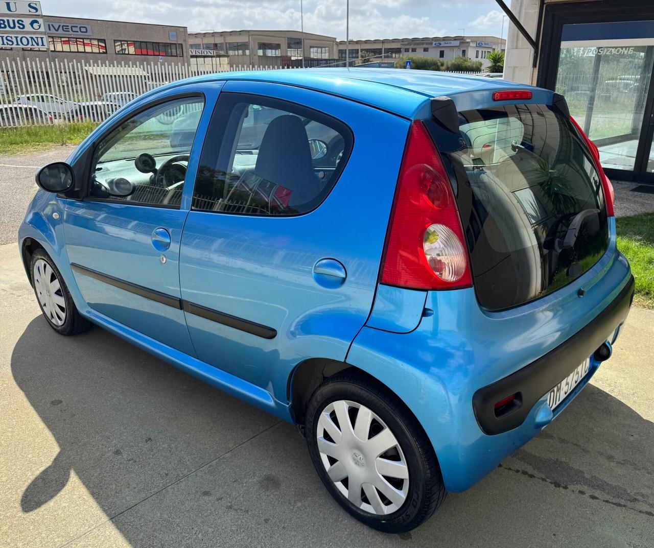 Peugeot 107 1.4 HDi 5p. -SOLO 149.000 KM-